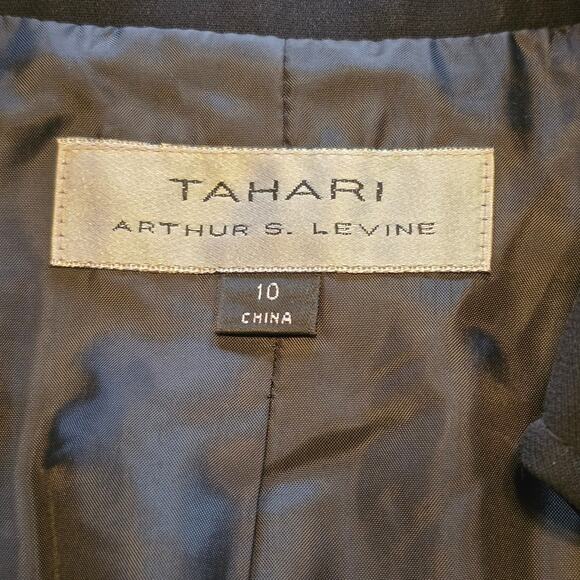 Tahari Arthur S Levine Blazer Womens Size 10 Black Single Breasted Lined Career - Picture 3 of 10